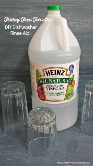 DIY Dishwasher Rinse Aid | A Reinvented Mom