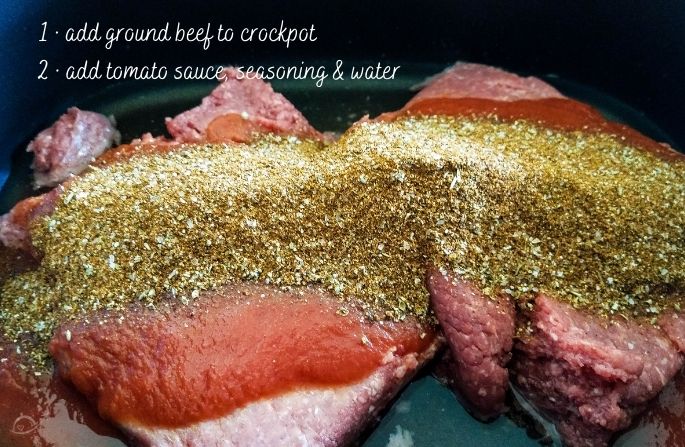 Ground beef & seasonings in crockpot