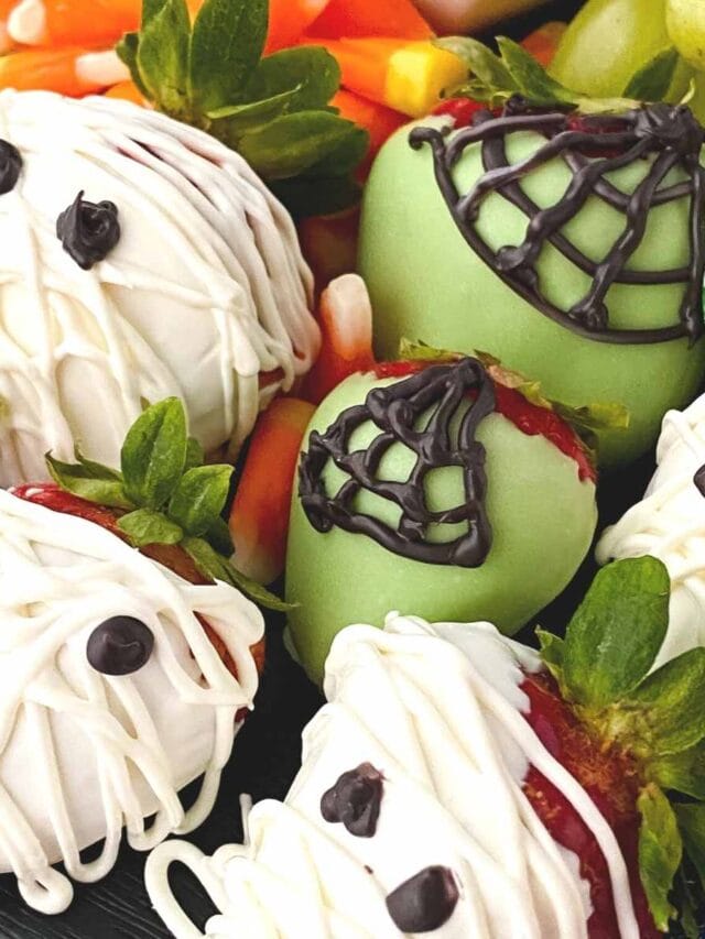 Halloween Chocolate Covered Strawberries Story