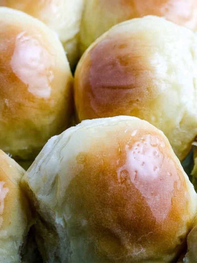Easy Dinner Rolls Story