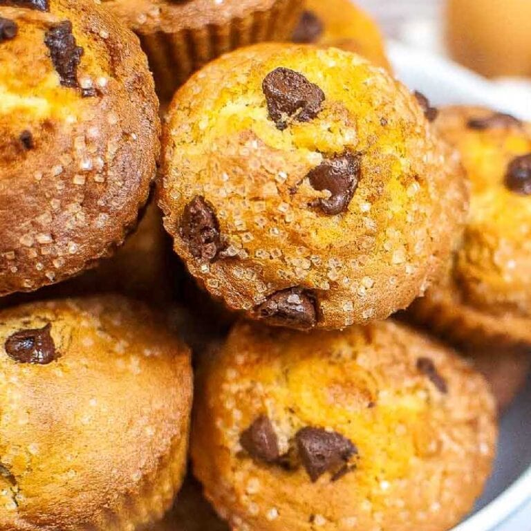 Air Fryer Chocolate Chip Muffins