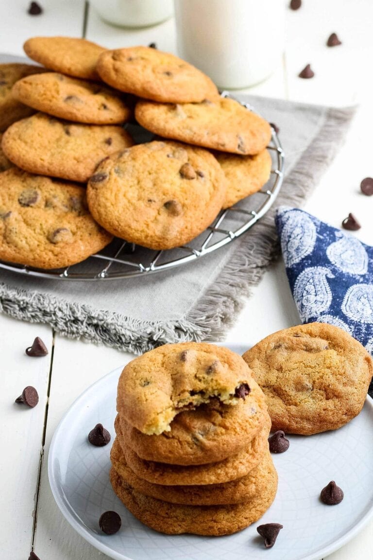 Air Fryer Chocolate Chip Cookies